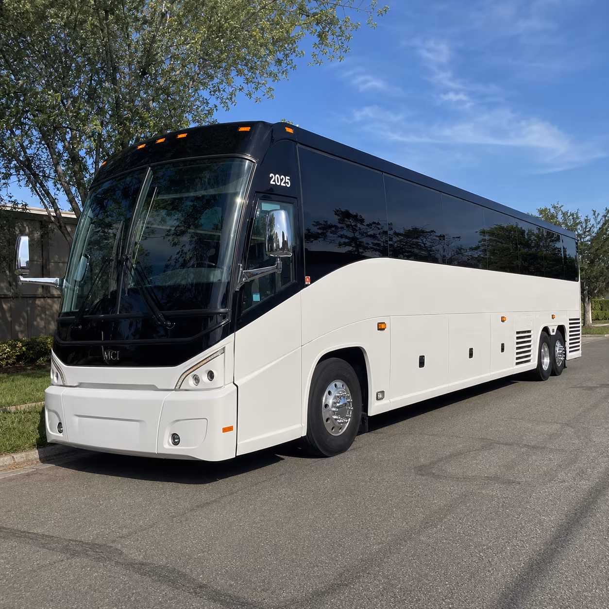 charter bus shuttles for murrieta warehouse and distribution groups