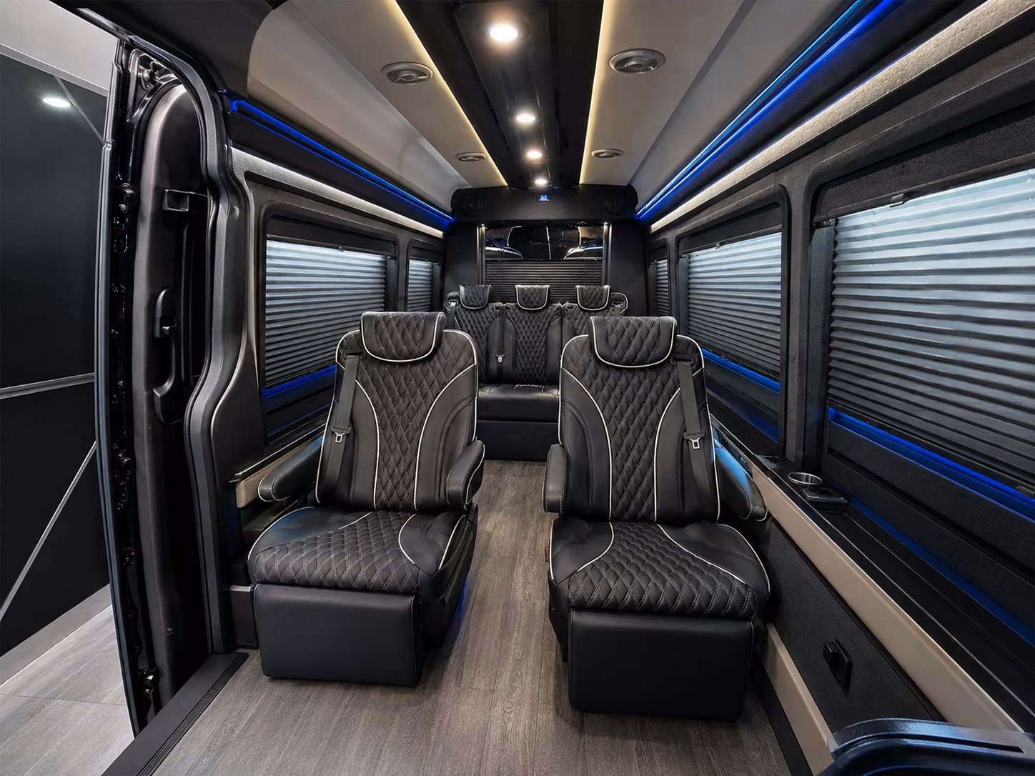 john wayne airport and palm springs international airport shuttle buses