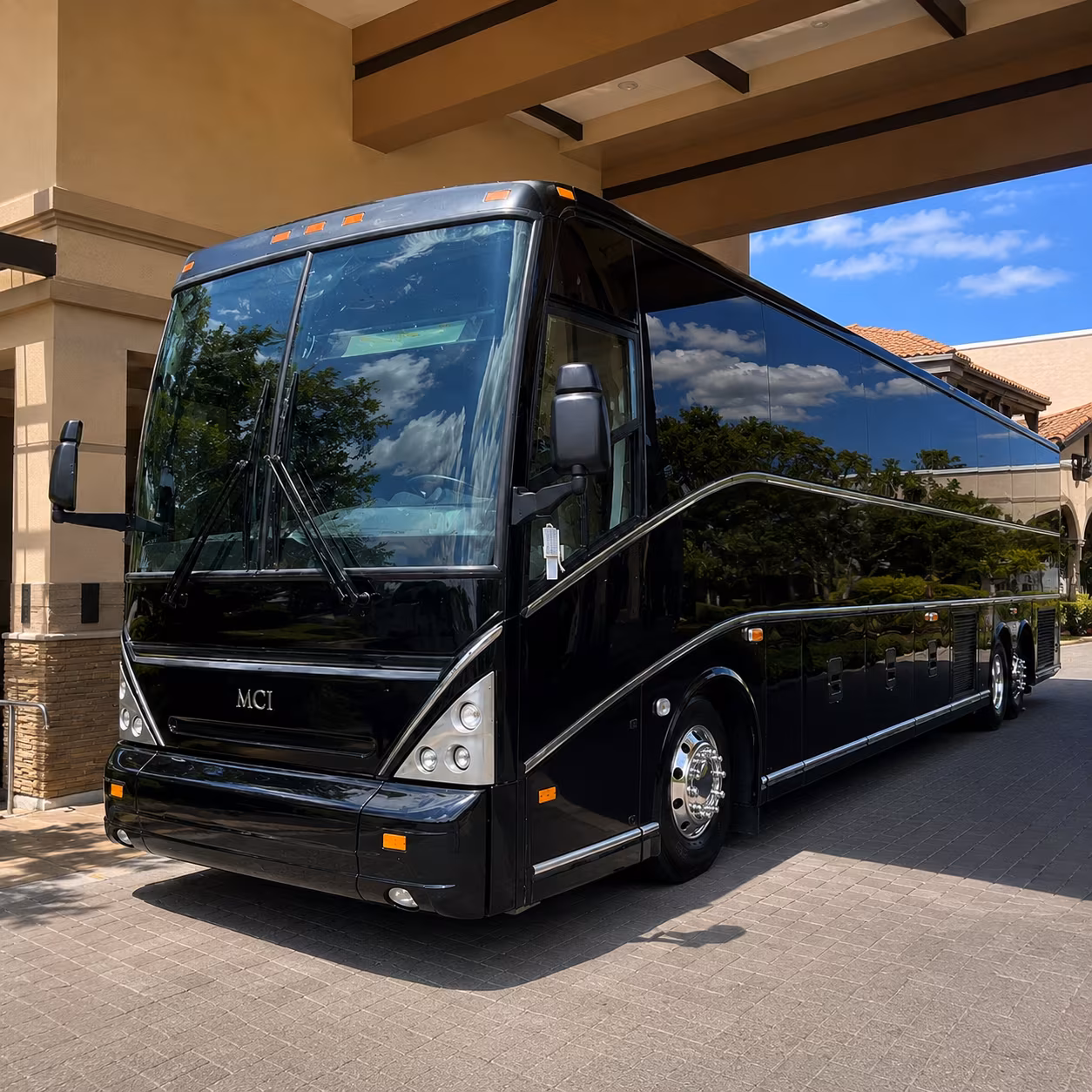 multi day and long distance charter buses for government conferences and training