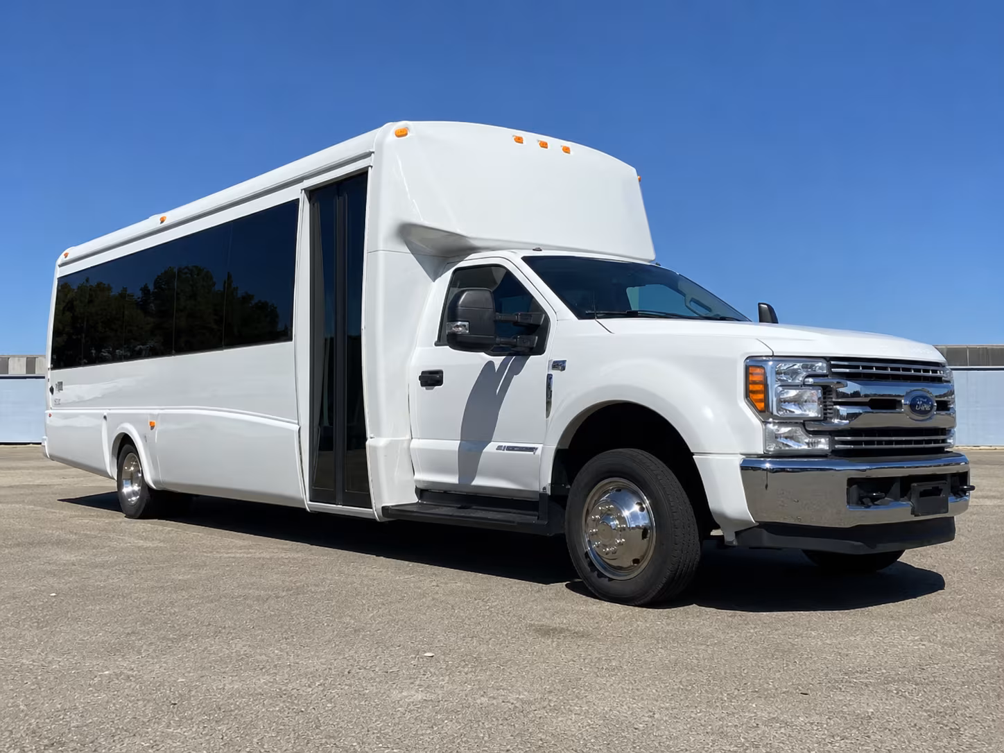 rent a bus in murrieta for vista murrieta and chaparral prom groups